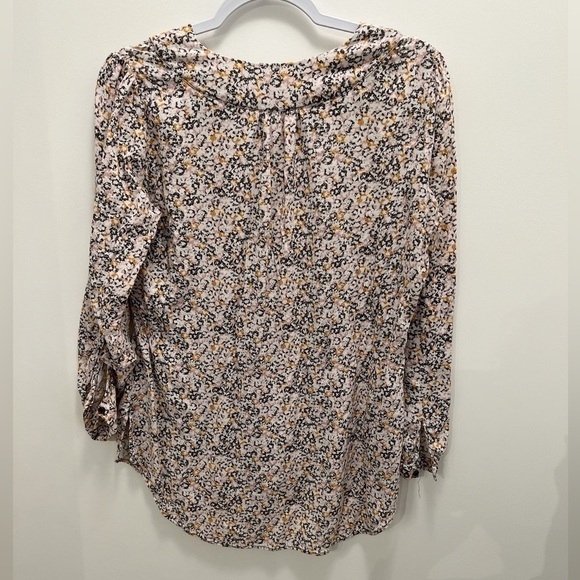 CAMBER & GRACE | Soft Floral Long Sleeve Blouse - Picture 3 of 4